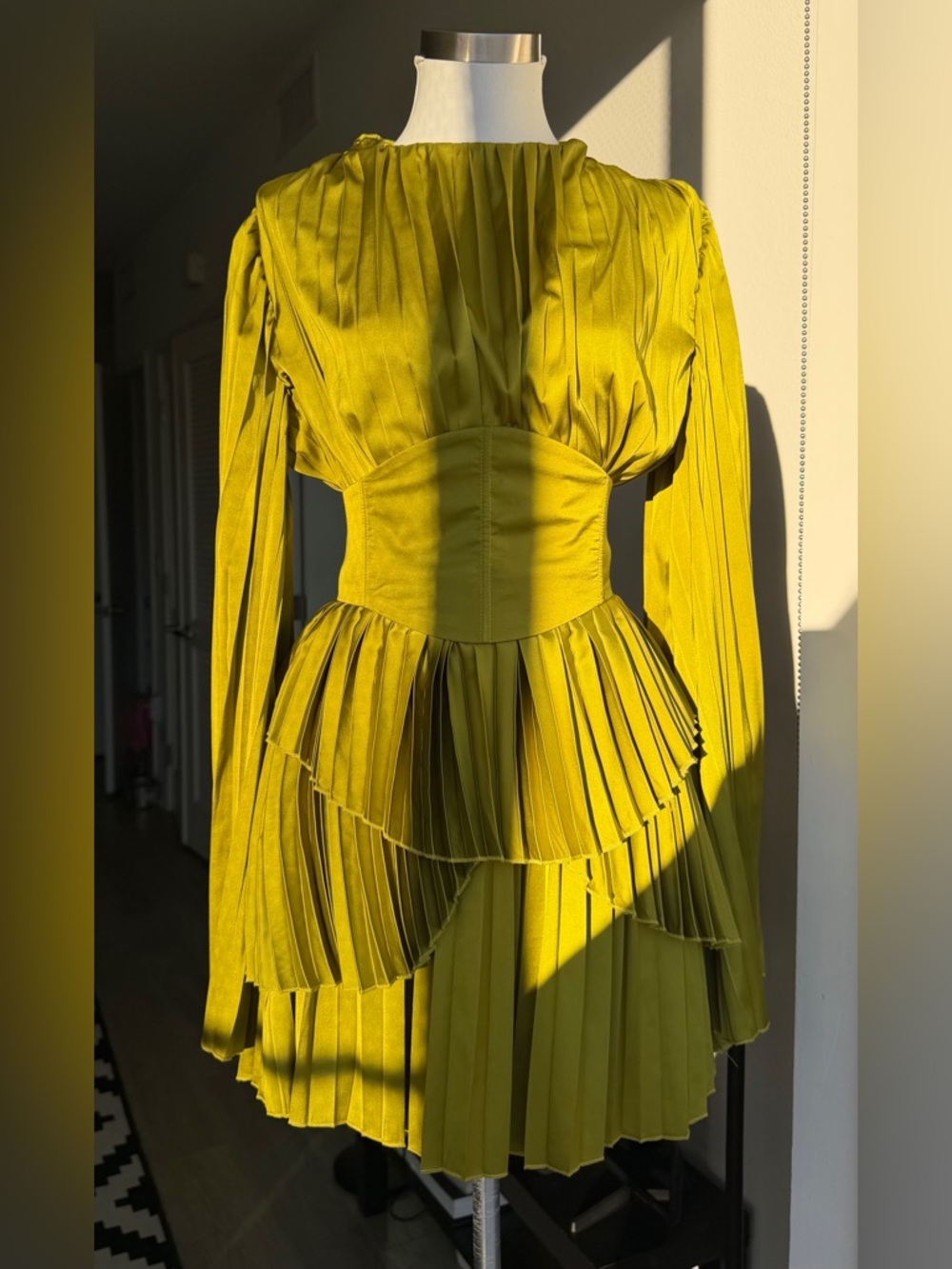 ANDREA IYAMAH
The Lenti Pleated Mini Dress in Onyx (Size S) - Picture 5 of 16
